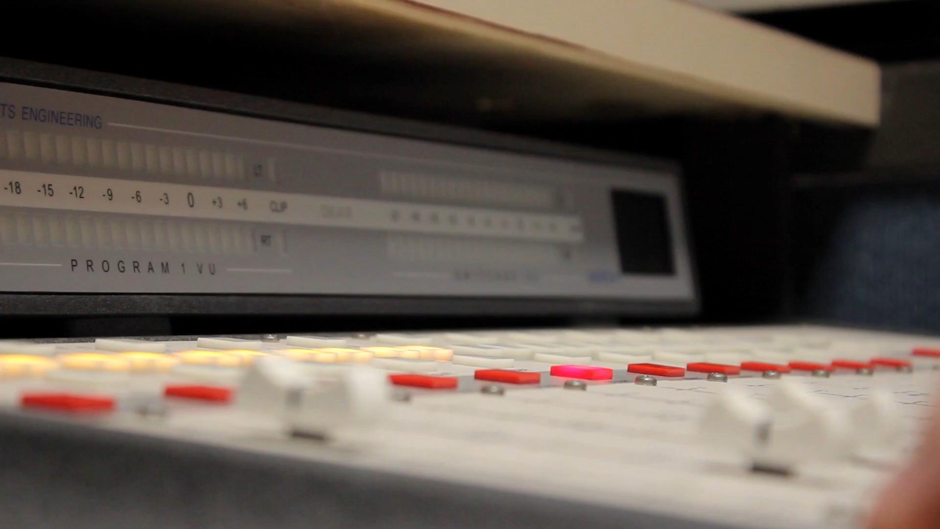 radio mp3 song